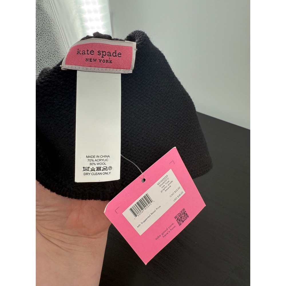 Kate Spade New York Black Knit Beanie Spade Logo Hat NWT - Picture 5 of 5